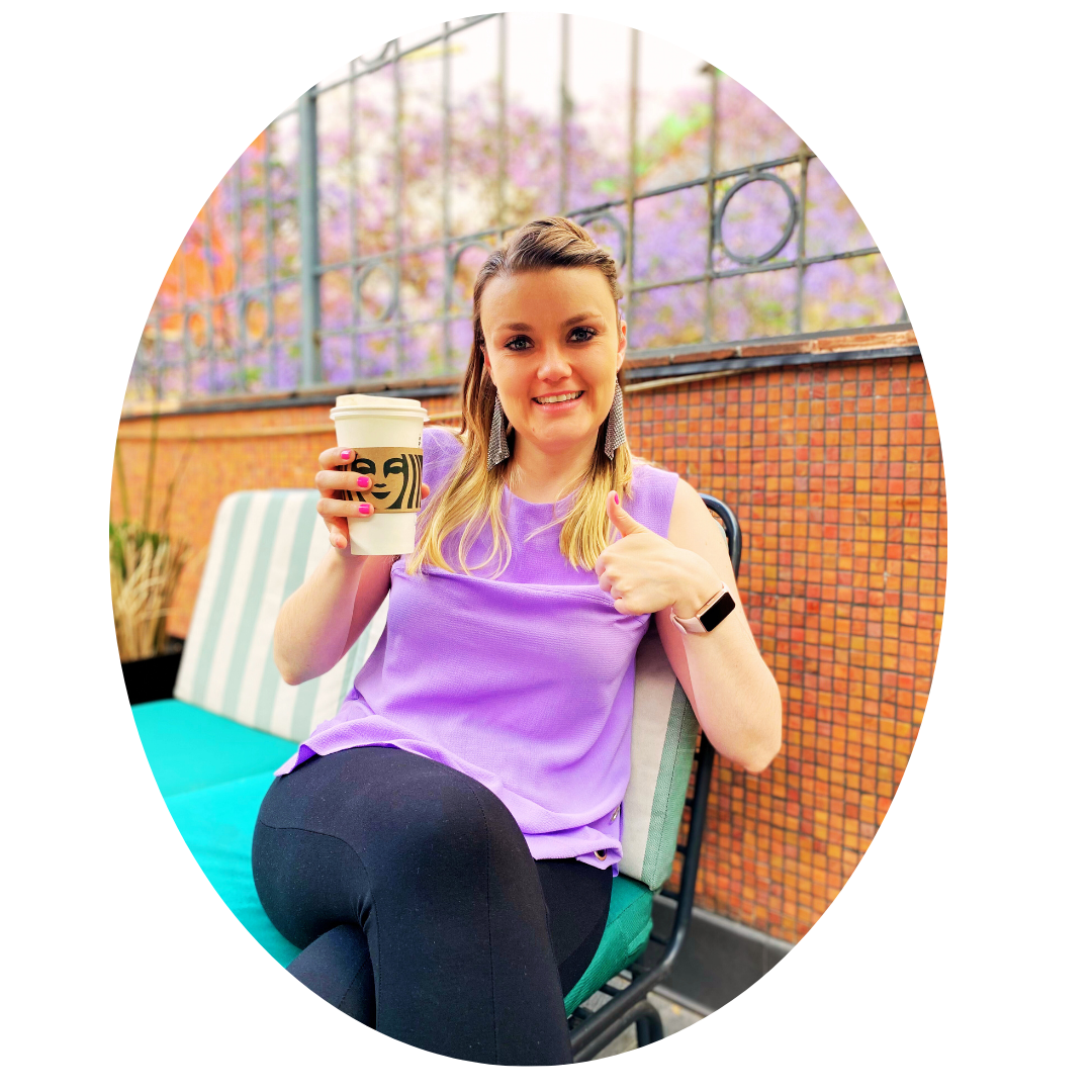 Foto profesional de Ana María Vilas, nutrióloga online especialista en fertilidad y embarazo de alto riesgo.